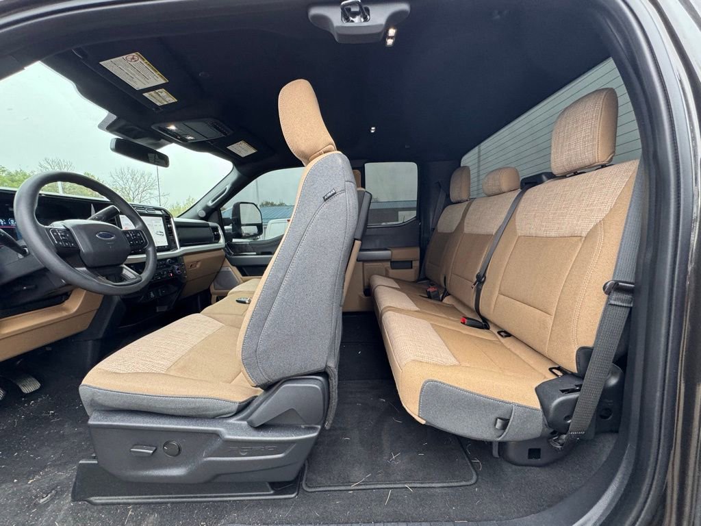 Used 2024 Ford F250 XLT w/ XLT Premium Package AWD/4WD image 12