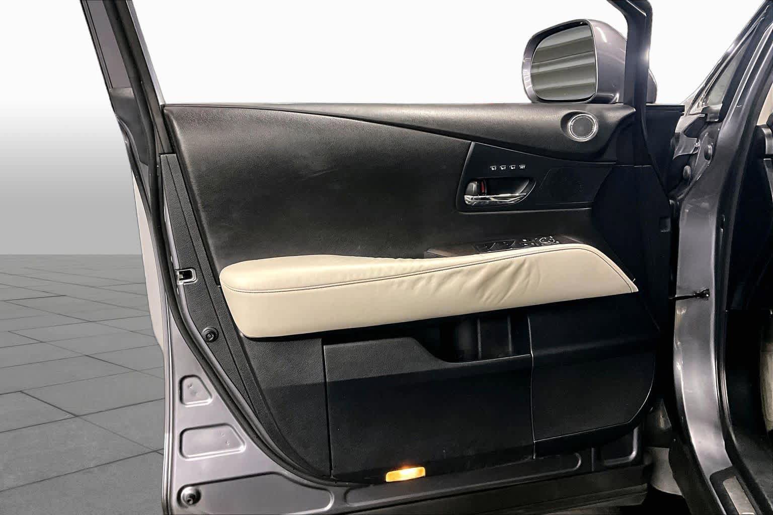 Used 2014 Lexus RX 350 FWD w/ Navigation Package image 21