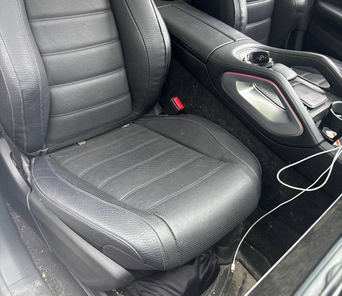 Used 2022 Mercedes-Benz GLS 580 4MATIC image 14