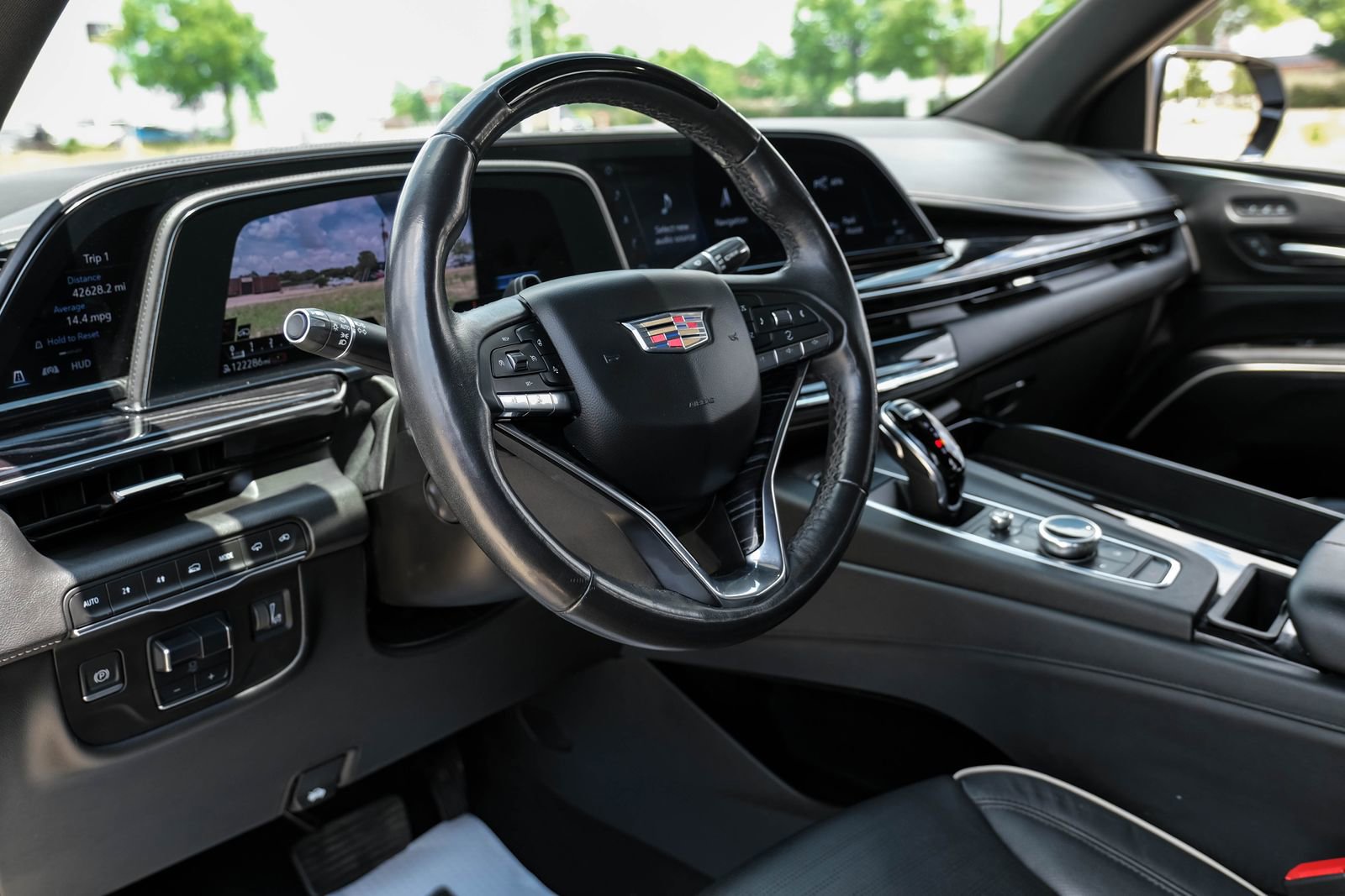 Used 2021 Cadillac Escalade Sport w/ Driver Assist Tech Package AWD/4WD image 3