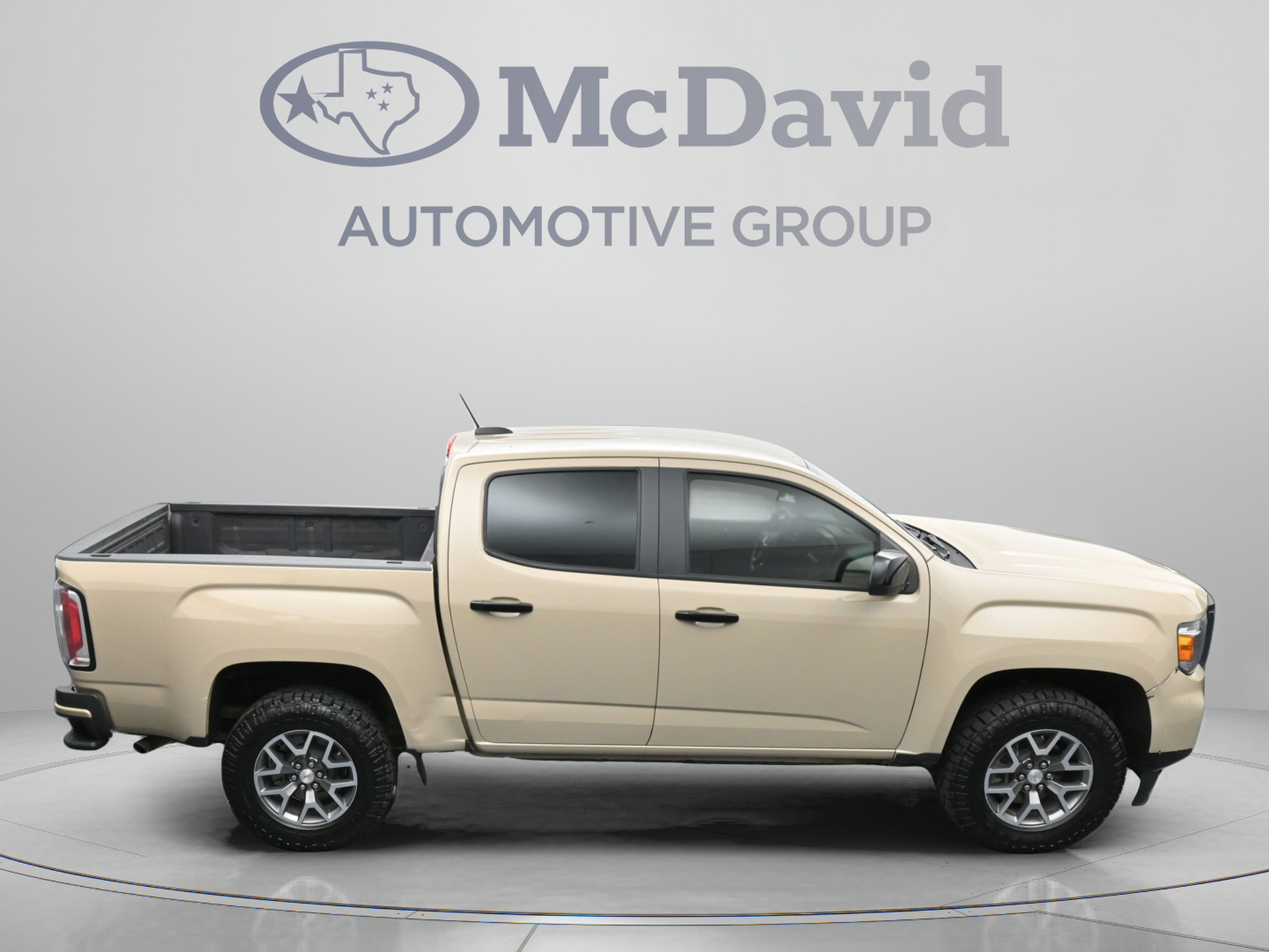Used 2022 GMC Canyon AT4 w/ Trailering Package AWD/4WD image 39