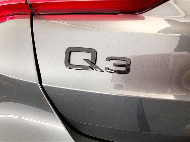 Certified 2025 Audi Q3 2.0T Premium Plus w/ Premium Plus Package image 8