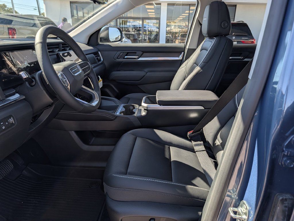 New 2027 GMC Terrain Denali w/ LPO, Floor Liner Package AWD/4WD image 26