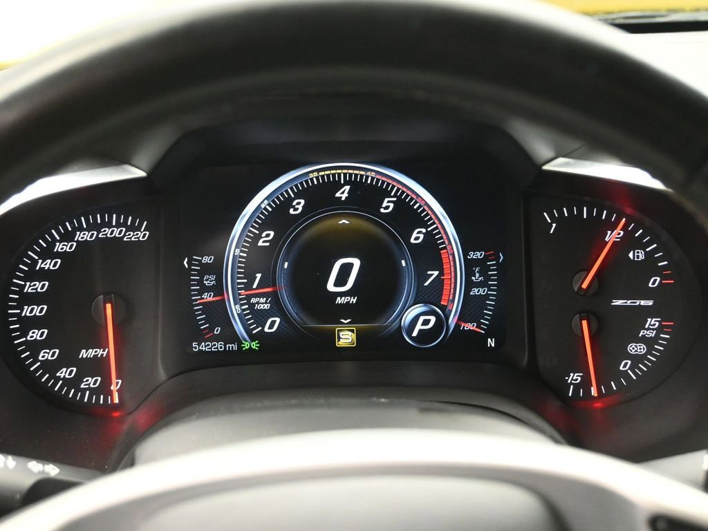 Used 2016 Chevrolet Corvette Z06 w/ Z07 Performance Package image 11