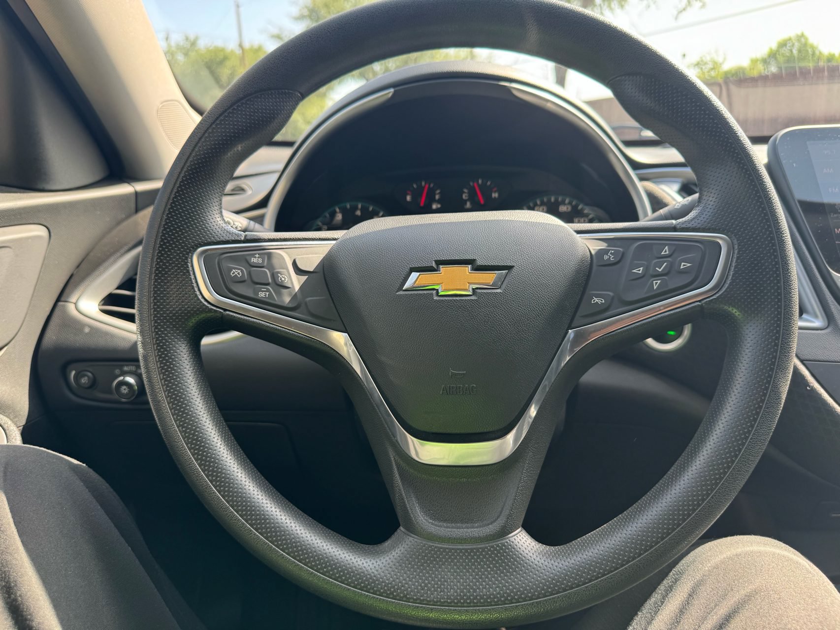 Used 2019 Chevrolet Malibu LS FWD image 14