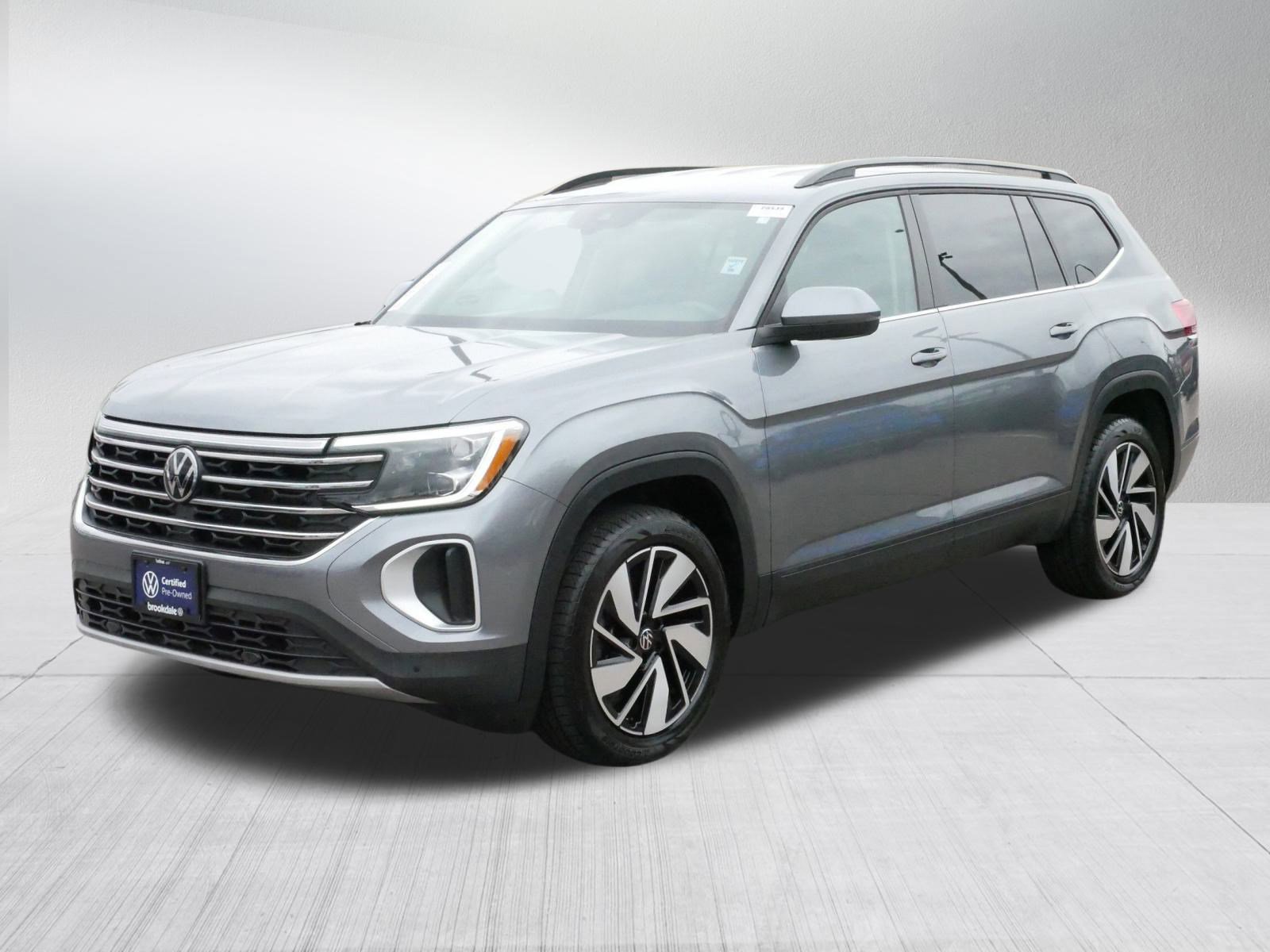 Certified 2024 Volkswagen Atlas SE image 3