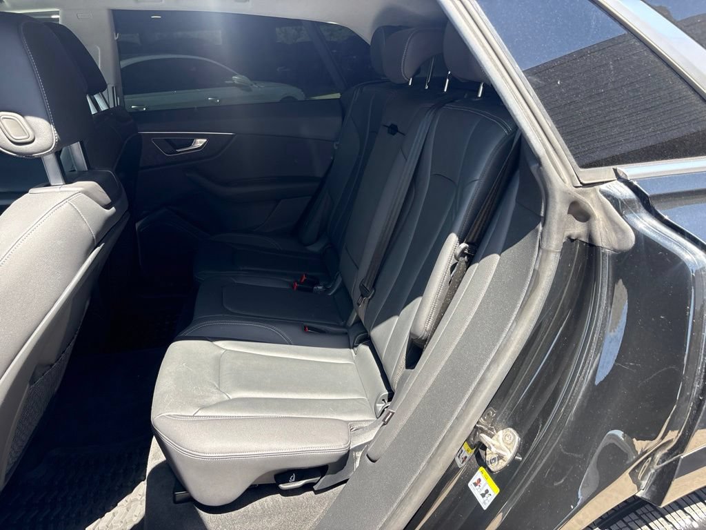 Used 2023 Audi Q8 Premium AWD/4WD image 14