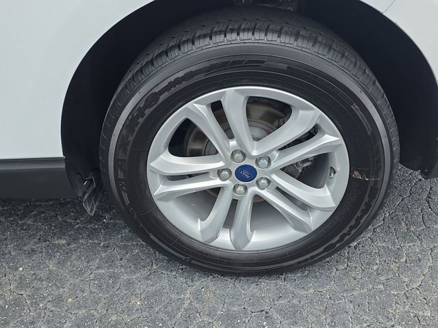 Used 2019 Ford Edge SEL w/ Equipment Group 201A FWD image 34