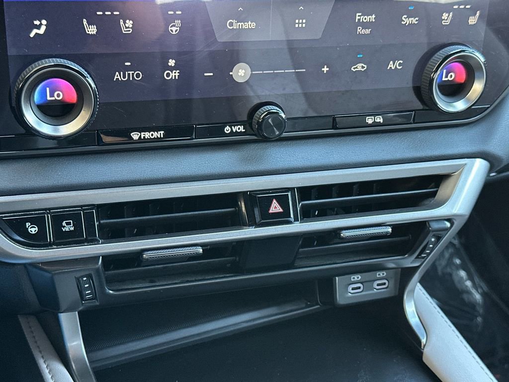 Used 2024 Lexus RX 350 w/ Convenience Package image 19