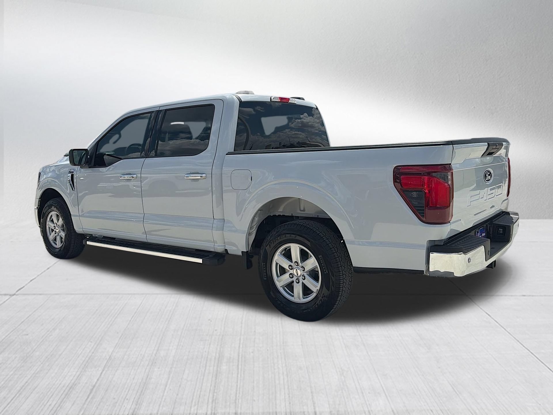 Certified 2025 Ford F150 XLT w/ Equipment Group 301A Standard RWD image 10