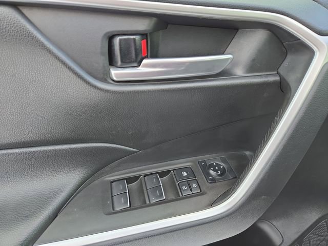 Used 2023 Toyota RAV4 XLE image 14