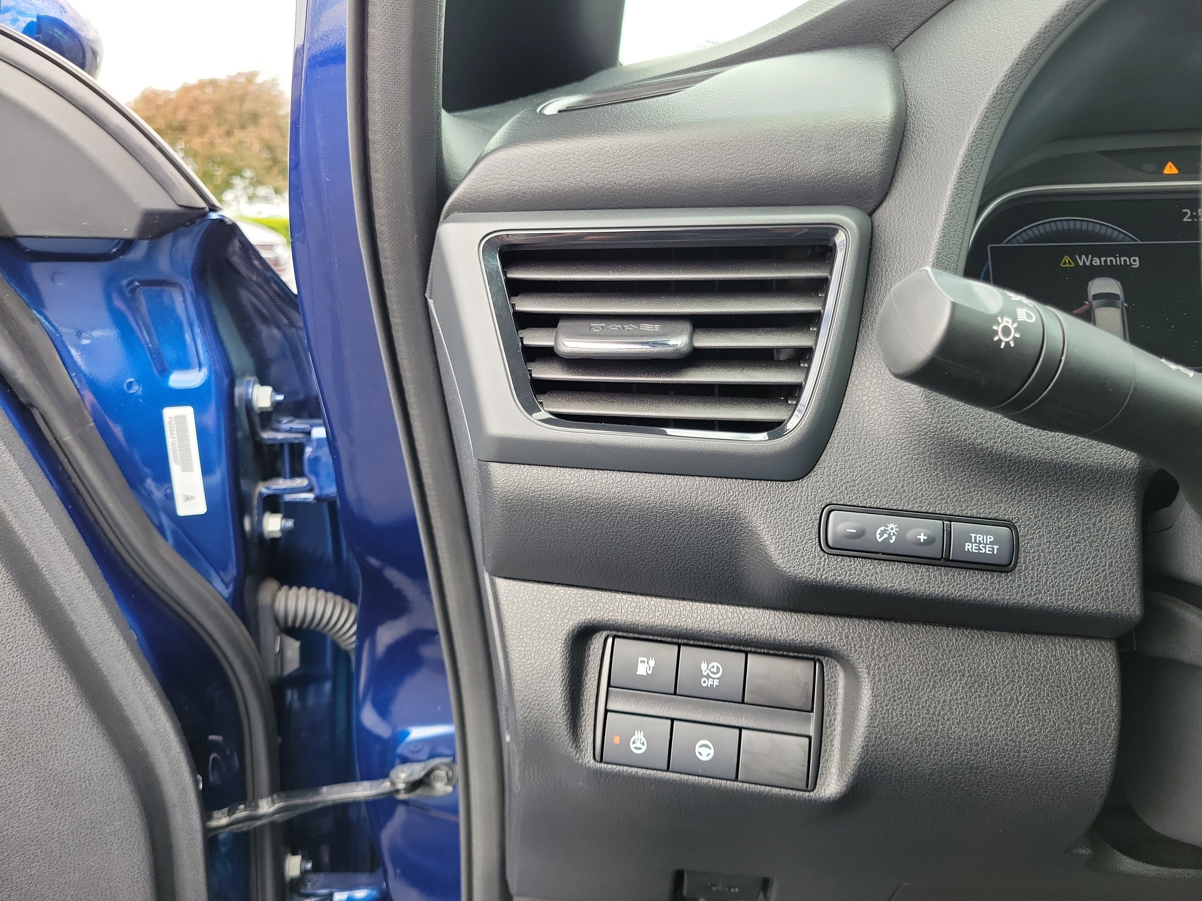 Certified 2022 Nissan Leaf SL Plus FWD image 20