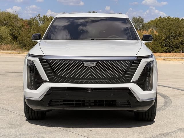 New 2027 Cadillac Vistiq Luxury AWD/4WD image 7