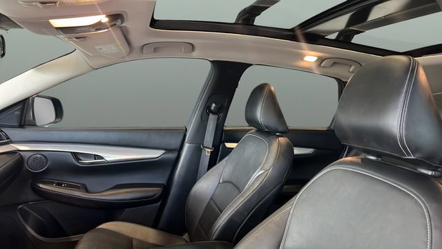 Used 2019 INFINITI QX50 Luxe w/ Cargo Package AWD/4WD image 8