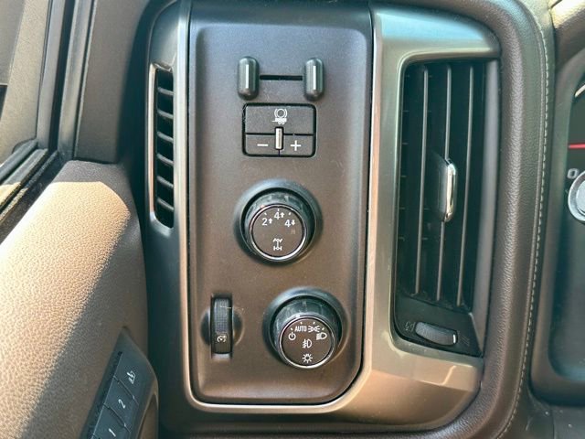 Used 2016 Chevrolet Silverado 2500 LTZ w/ Duramax Plus Package AWD/4WD image 33