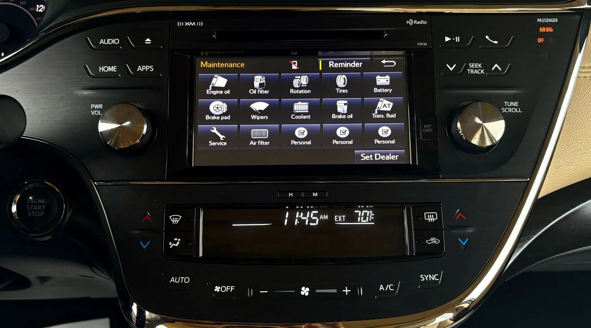 Used 2017 Toyota Avalon XLE Premium image 32