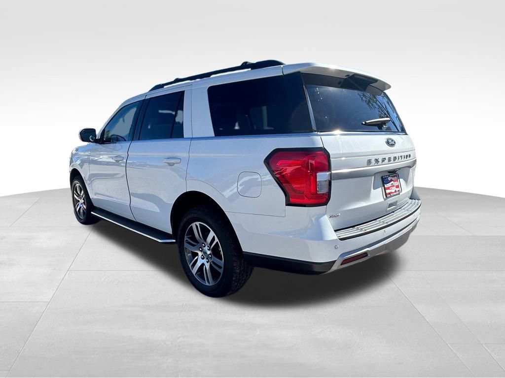 Used 2022 Ford Expedition XLT image 7