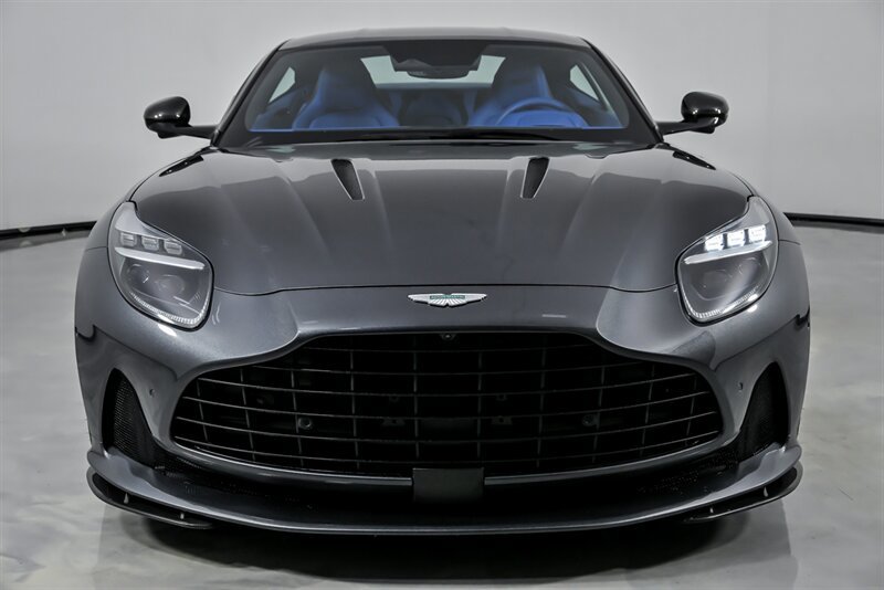 Used 2024 Aston Martin DB12 Coupe RWD image 5