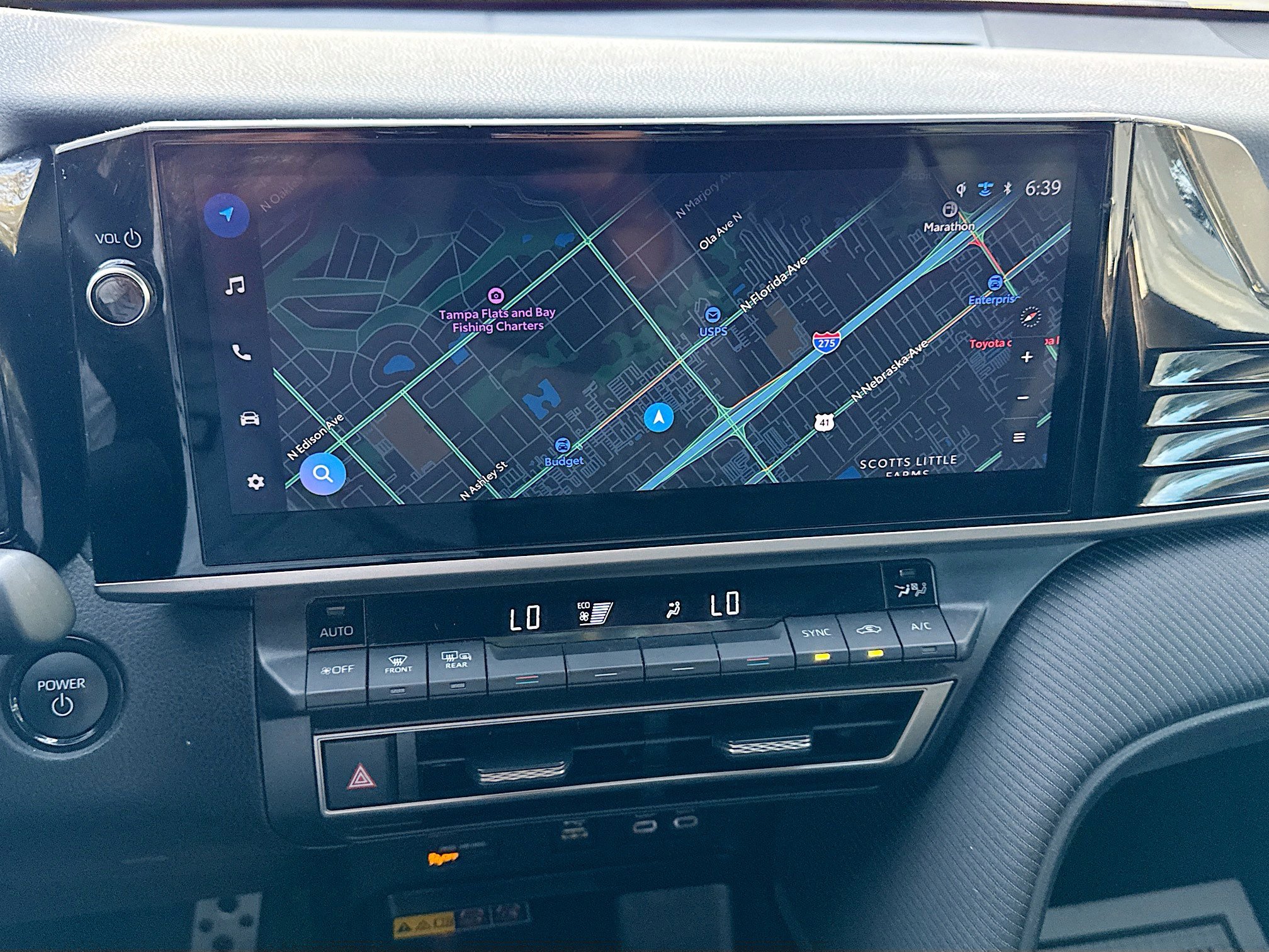 Used 2025 Toyota Camry SE w/ Multimedia Upgrade Package image 28