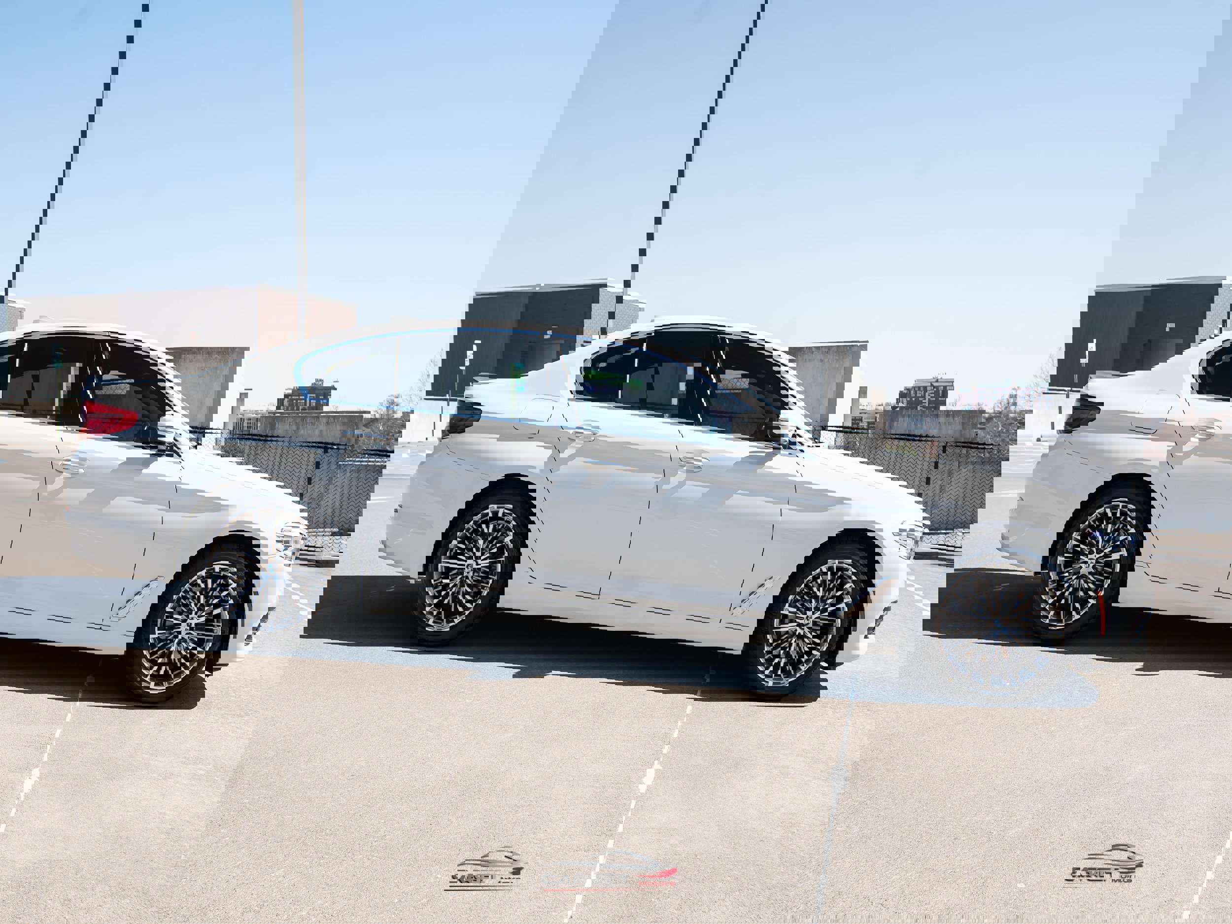 Used 2018 BMW 530i xDrive w/ Premium Package image 8