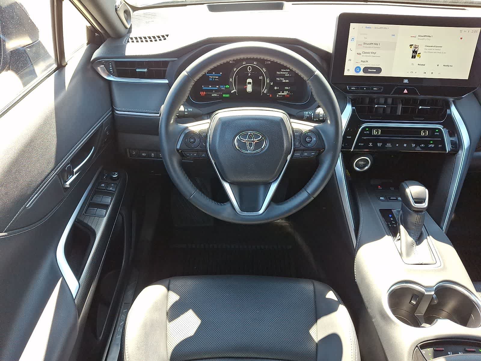 Certified 2023 Toyota Venza Limited AWD/4WD image 14