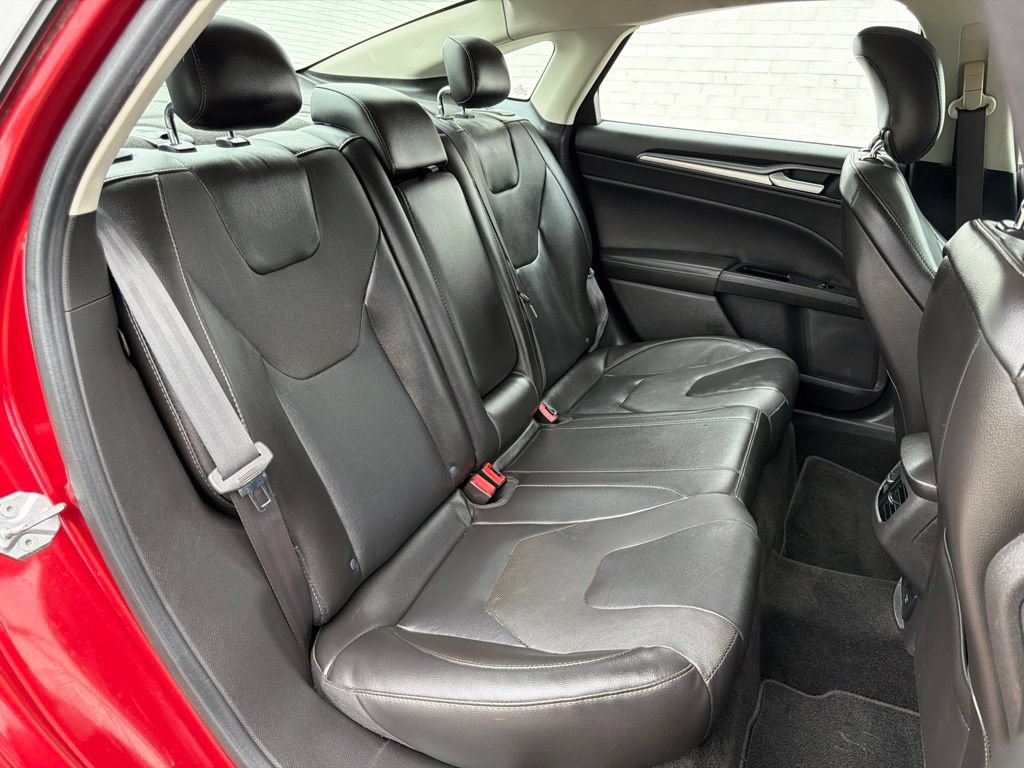 Used 2014 Ford Fusion Titanium FWD image 10