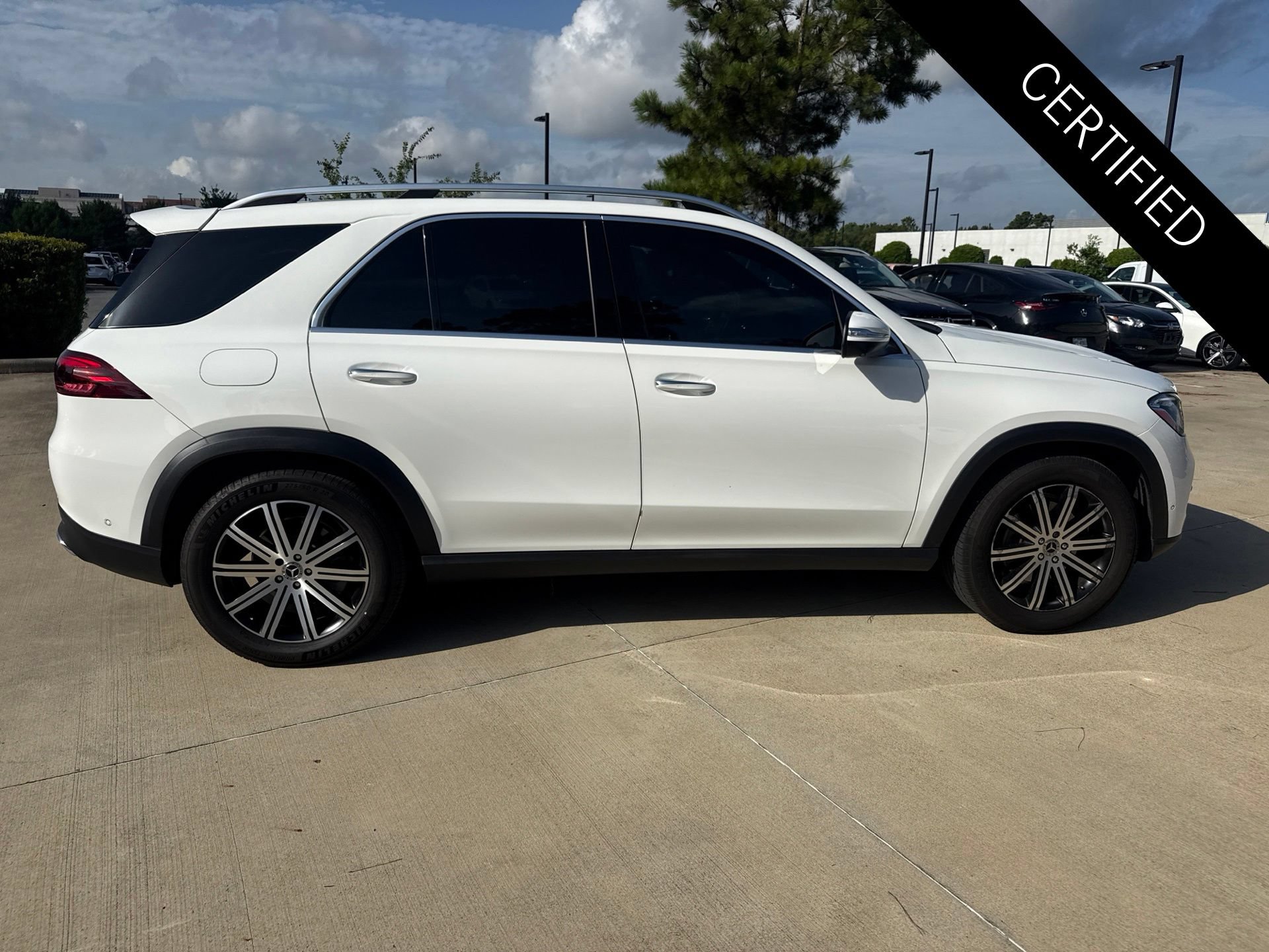 Certified 2026 Mercedes-Benz GLE 350 4MATIC image 3