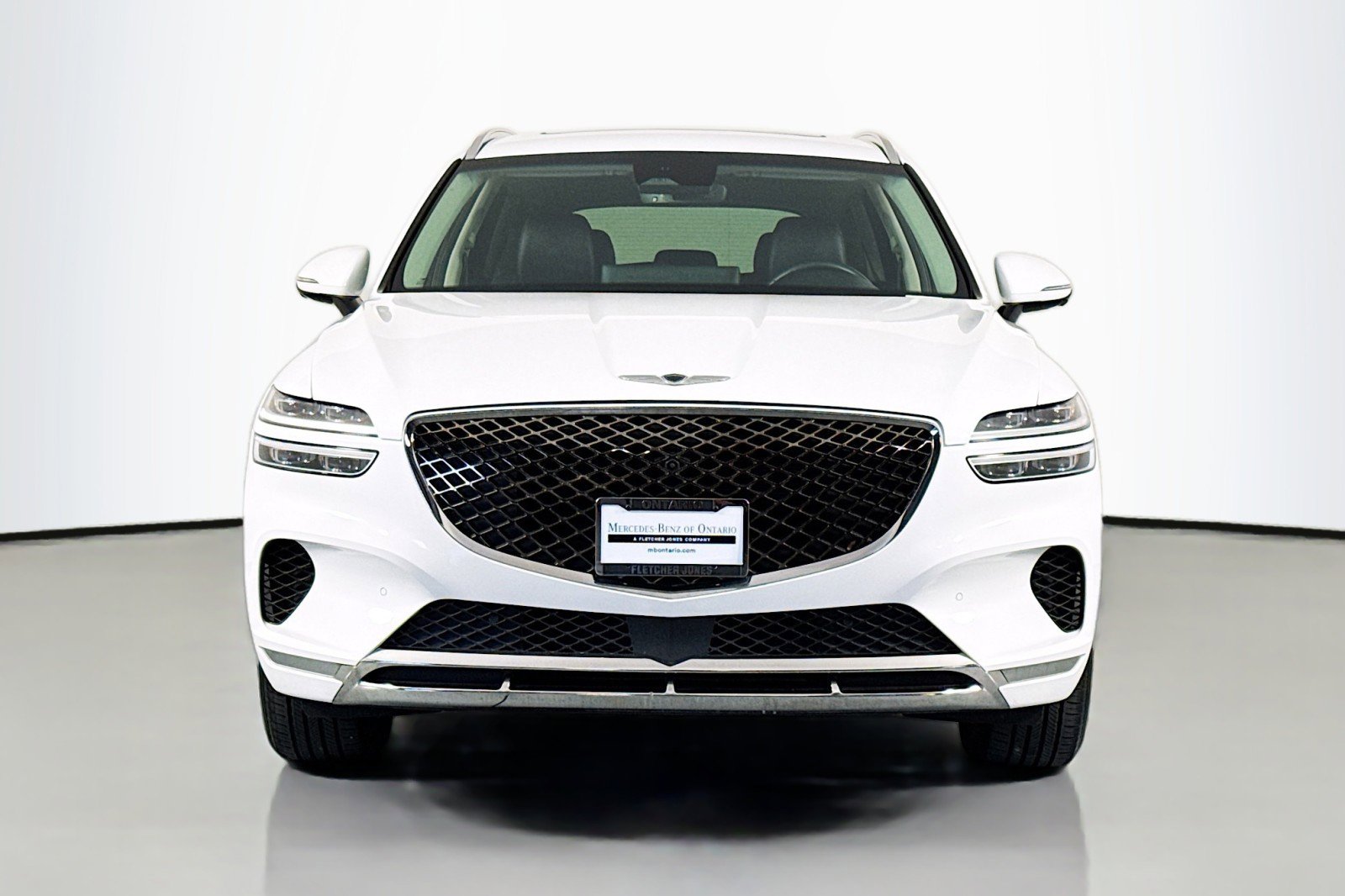 Used 2024 Genesis GV70 2.5T w/ Advanced Package AWD/4WD image 3