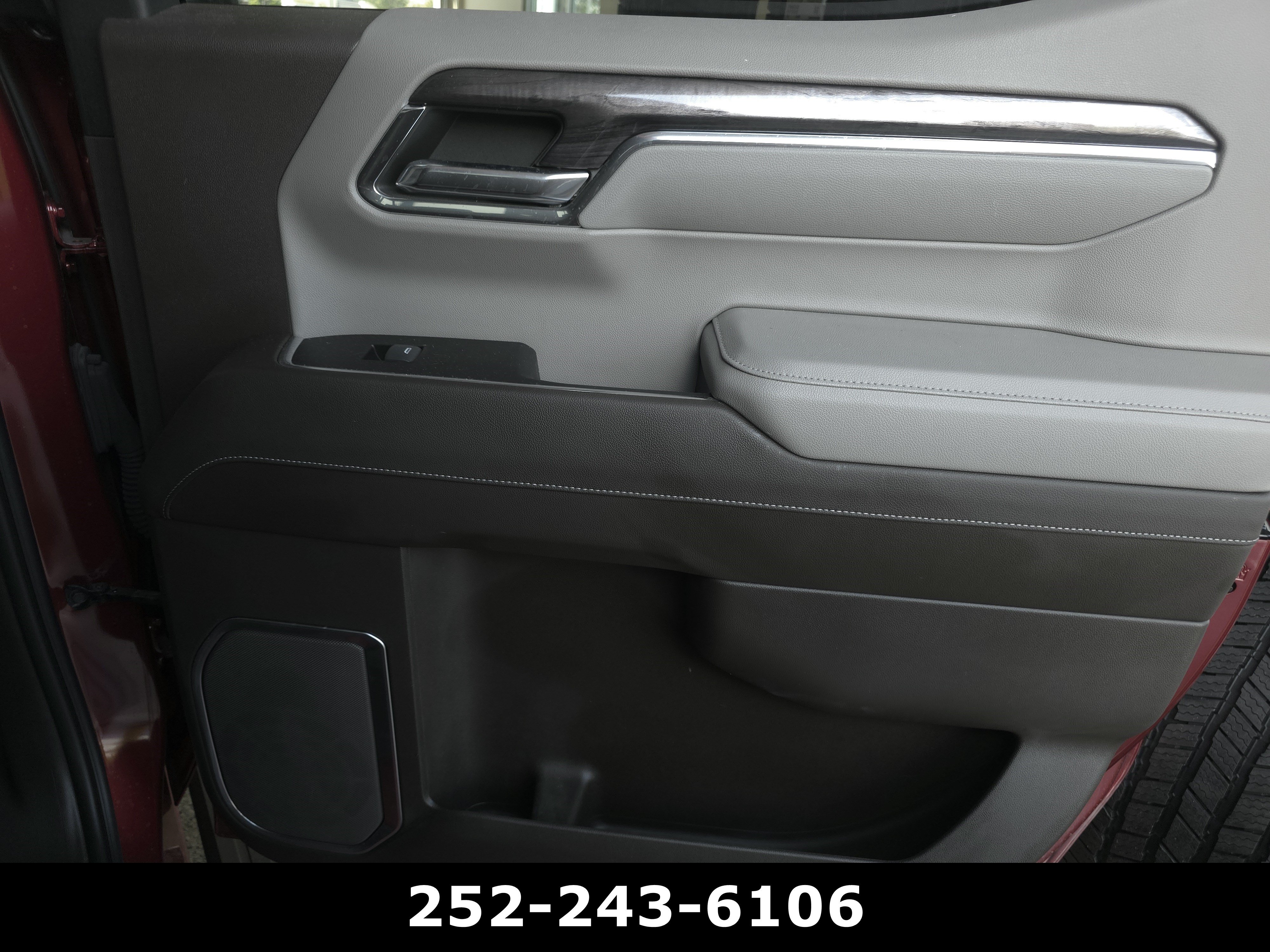 Used 2023 Chevrolet Silverado 1500 LTZ w/ LTZ Premium Package AWD/4WD image 34