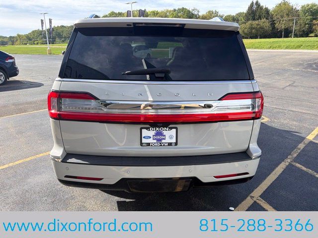 Used 2019 Lincoln Navigator Reserve AWD/4WD image 8