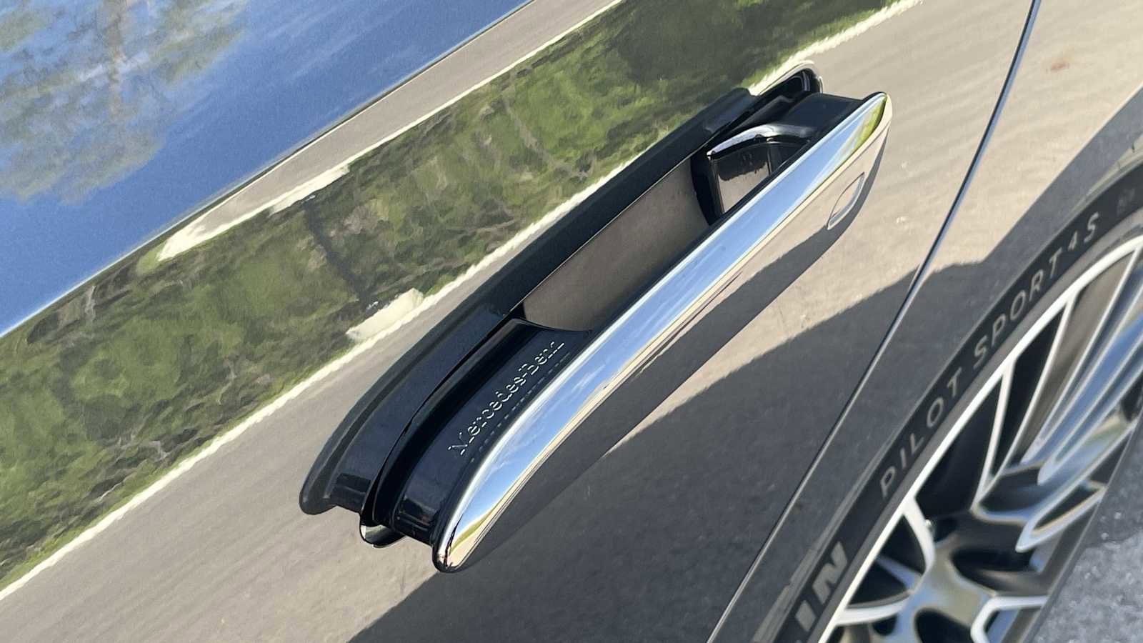 New 2026 Mercedes-Benz E 53 AMG e 4MATIC Sedan image 55