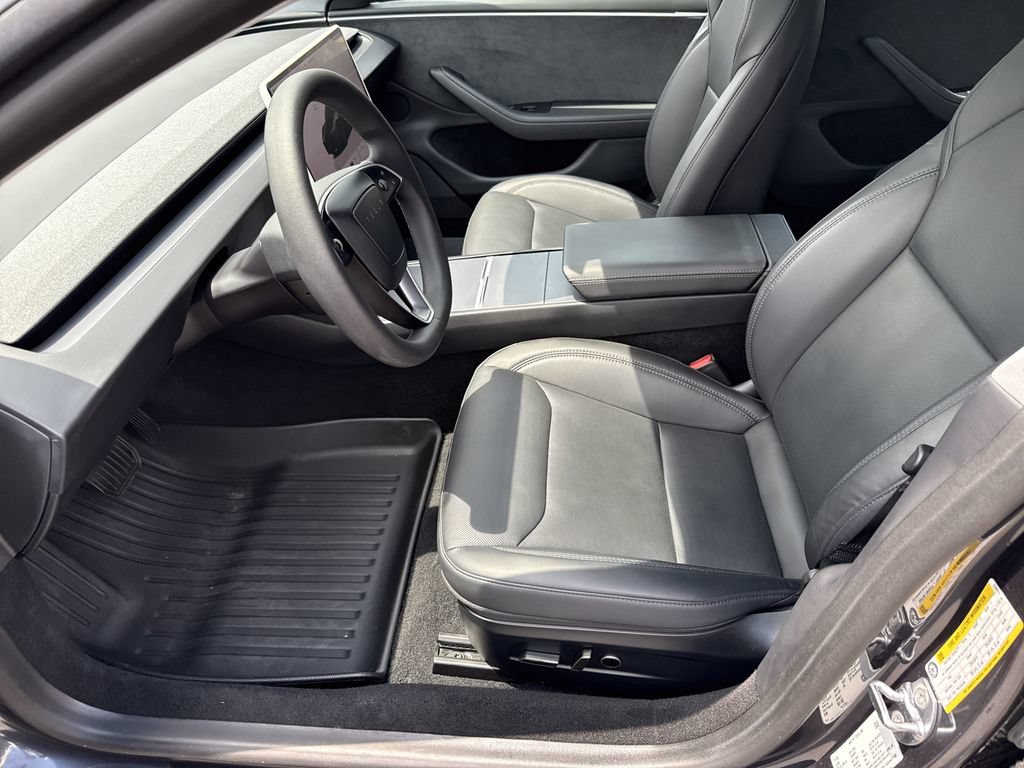 Used 2025 Tesla Model 3 Long Range AWD/4WD image 9