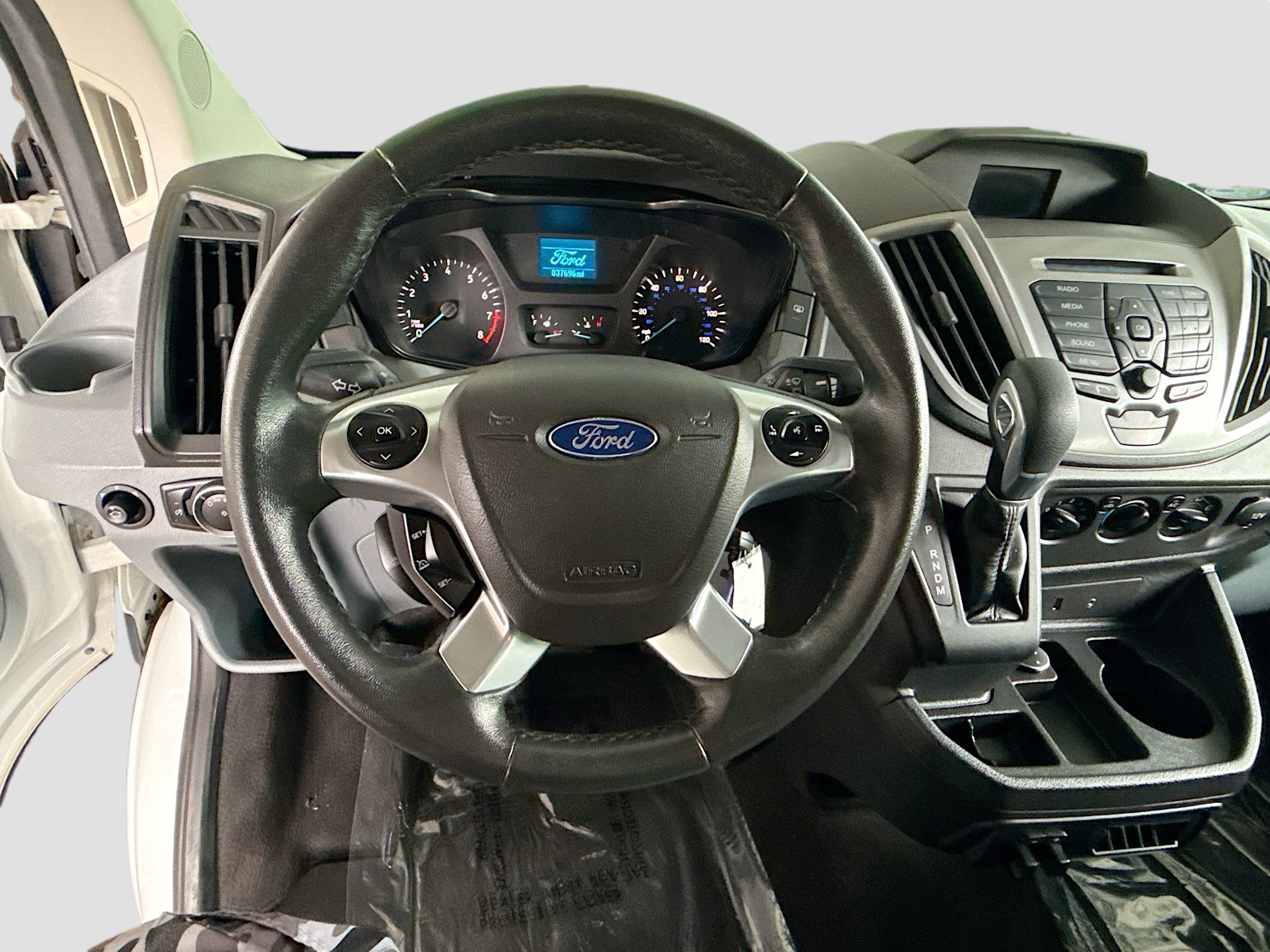 Used 2015 Ford Transit 150 XLT image 13