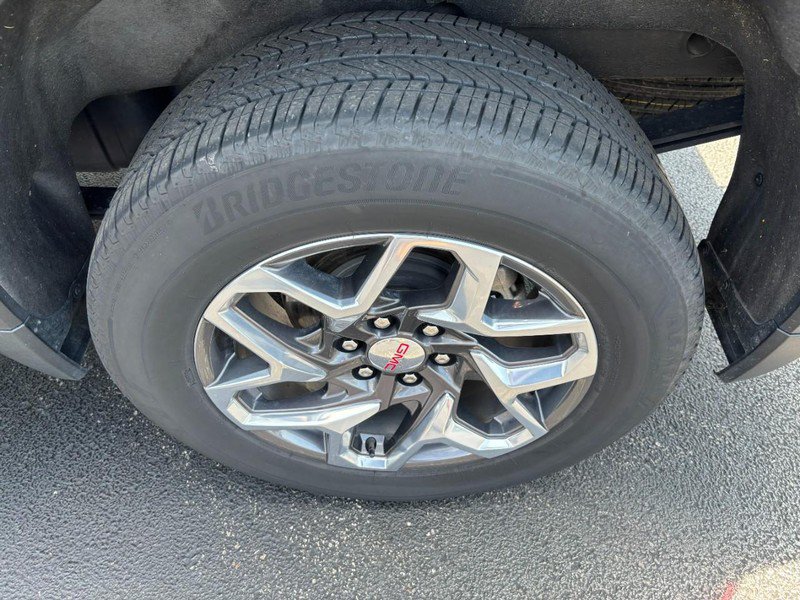 Used 2024 GMC Sierra 1500 SLT w/ SLT Premium Package AWD/4WD image 8