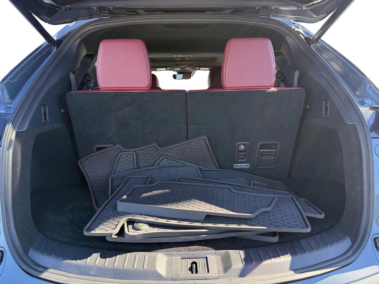 Used 2023 MAZDA CX-9 Carbon Edition image 17