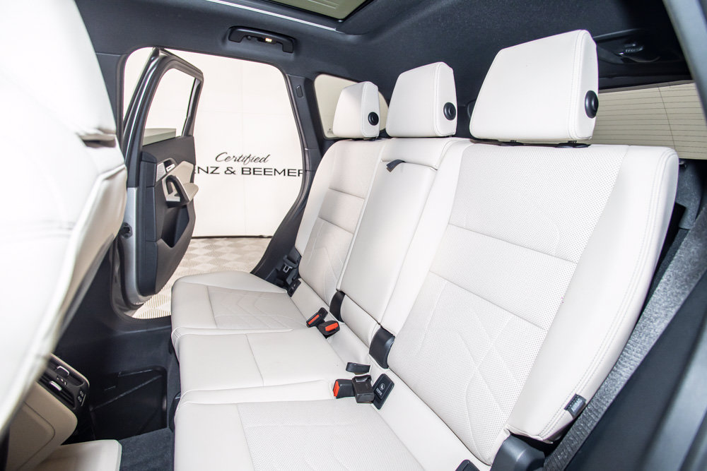 Used 2024 BMW X1 M35i w/ Premium Package AWD/4WD image 14