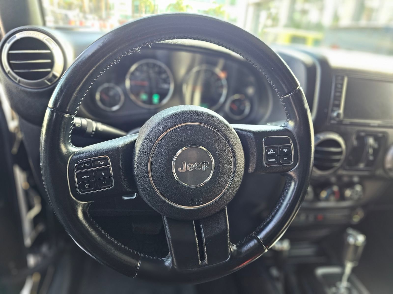 Used 2018 Jeep Wrangler Unlimited Sport S image 23