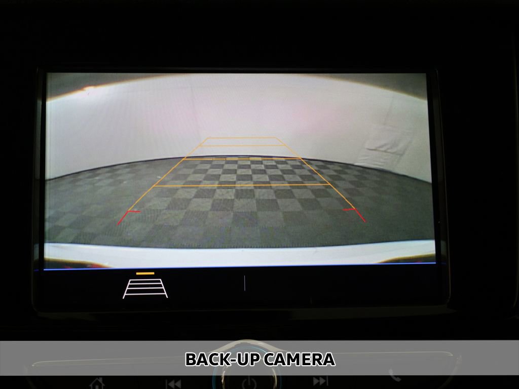 Used 2022 Buick Encore Preferred w/ Safety Package FWD image 4