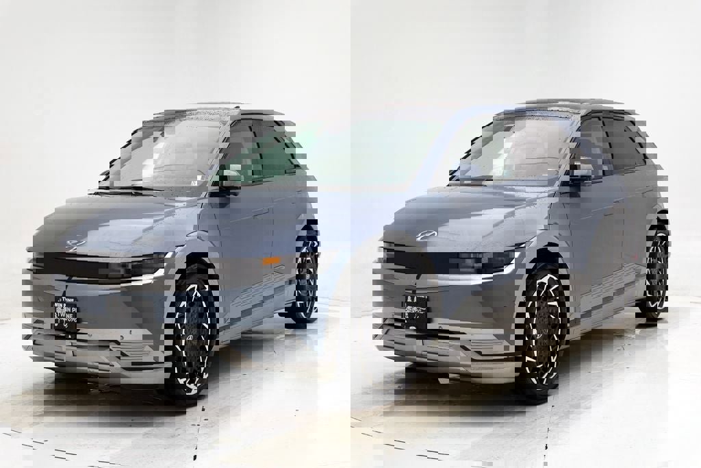 Used 2023 Hyundai Ioniq 5 Limited w/ Cargo Package image 5