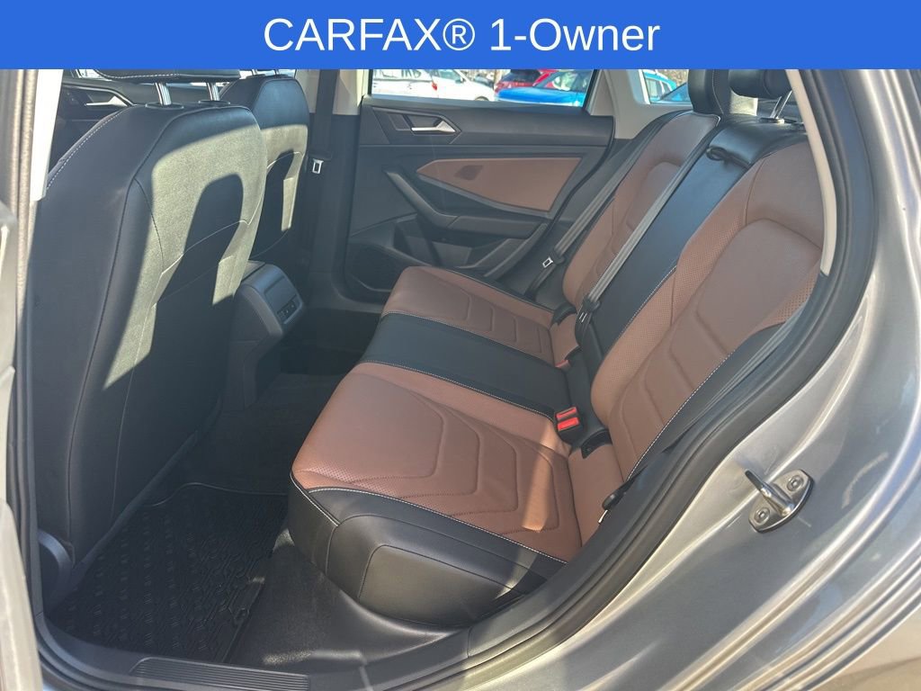 Used 2025 Volkswagen Jetta SEL image 31