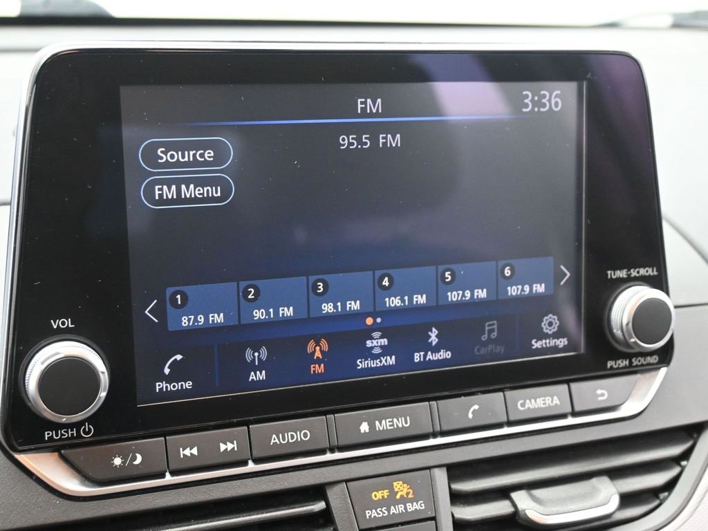 Used 2024 Nissan Altima 2.5 SR image 25