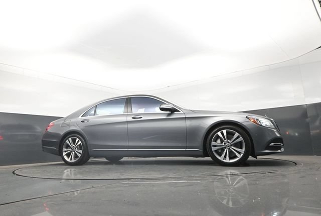 Used 2020 Mercedes-Benz S 560 4MATIC Sedan w/ Premium Package image 28