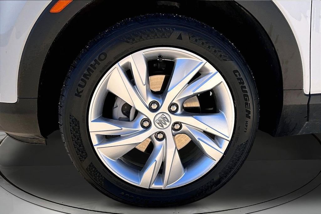 Used 2025 Buick Encore GX Preferred AWD/4WD image 30