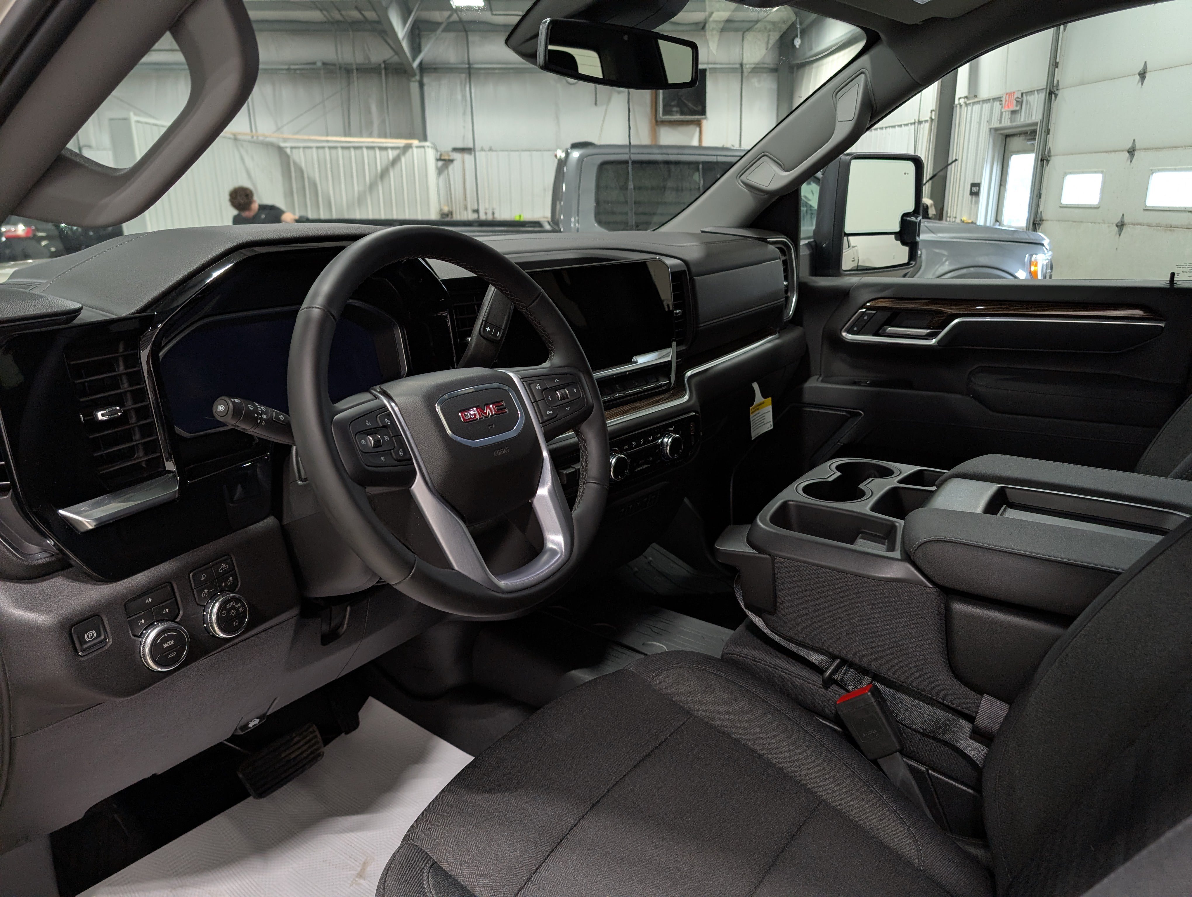 Used 2026 GMC Sierra 3500 SLE w/ SLE Value Package AWD/4WD image 14