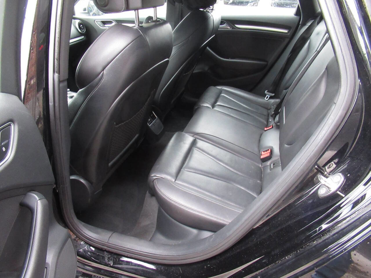 Used 2018 Audi S3 Premium Plus image 16