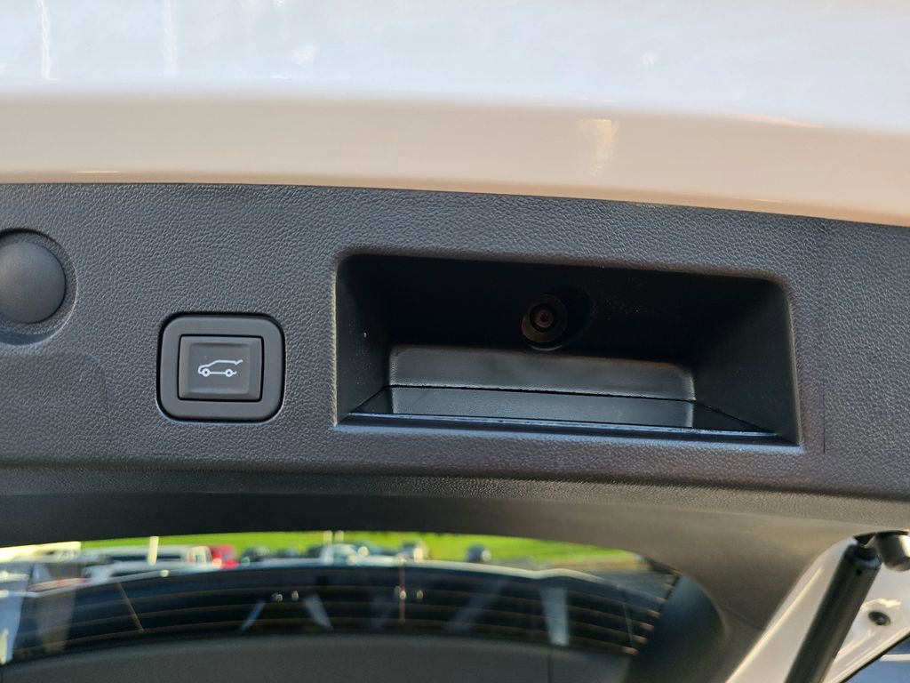 New 2026 GMC Terrain Elevation w/ Elevation Premium Package AWD/4WD image 30