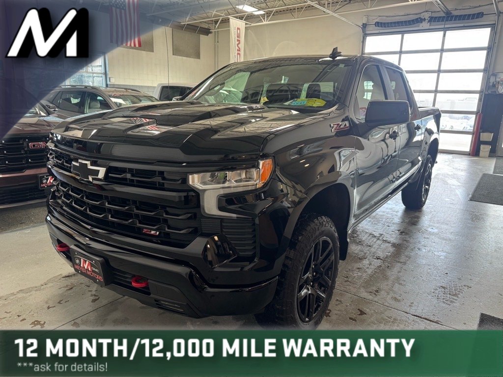 Used 2024 Chevrolet Silverado 1500 LT Trail Boss w/ Convenience Package II AWD/4WD image 1