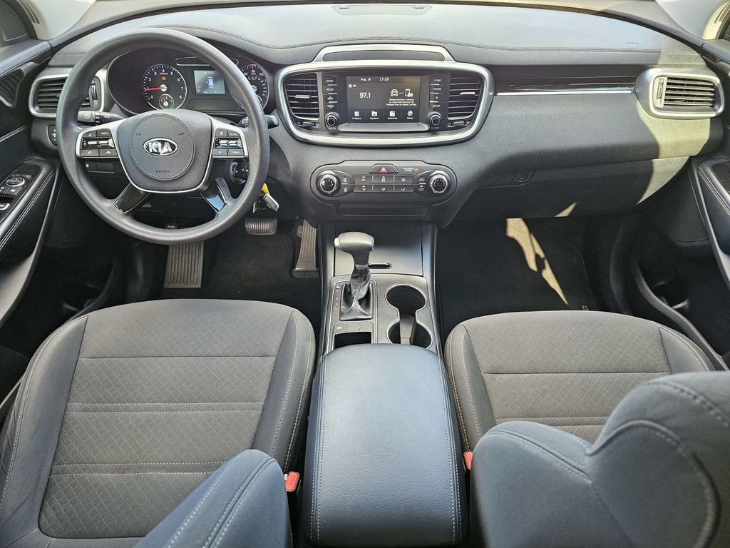 Used 2020 Kia Sorento FWD V6 image 15