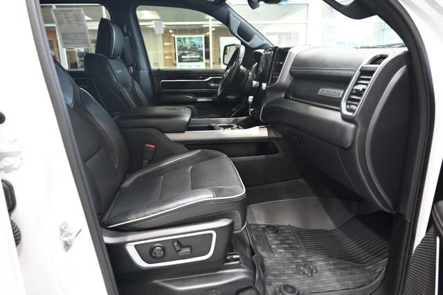 Used 2022 RAM 1500 Laramie w/ Sport Appearance Package AWD/4WD image 11