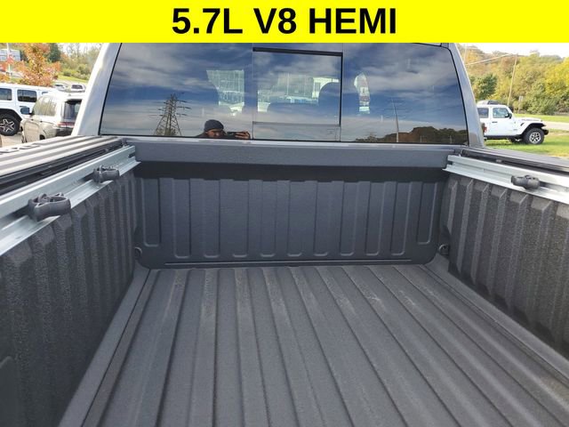 New 2026 RAM 1500 4x4 Crew Cab image 5